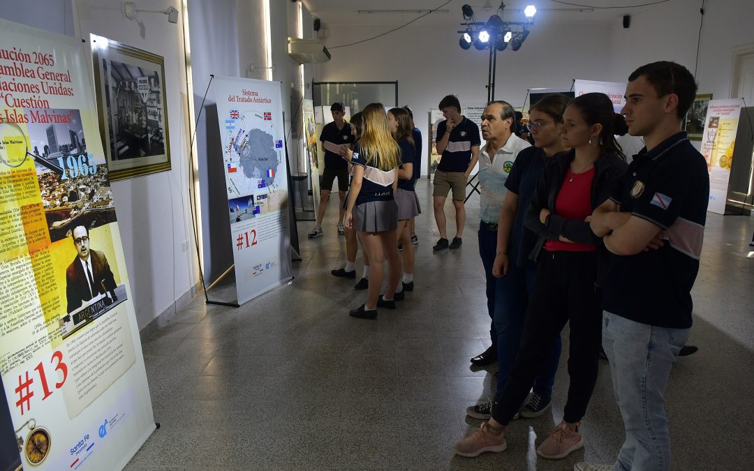 La muestra “Malvinas 40 años” visitará Rosario del Tala y Villaguay