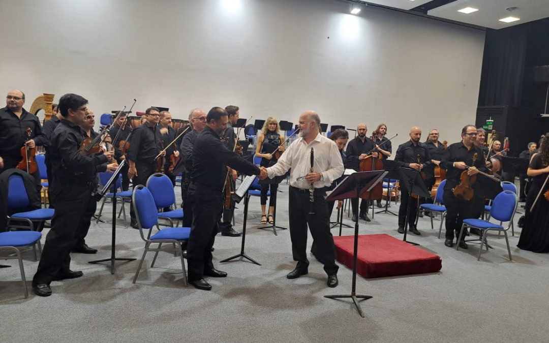 La Sinfónica deleitó al público en el Centro de Convenciones