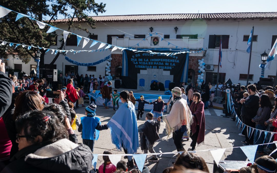 Celebraron en la Escuela Hogar el día de la Independencia con música y danzas
