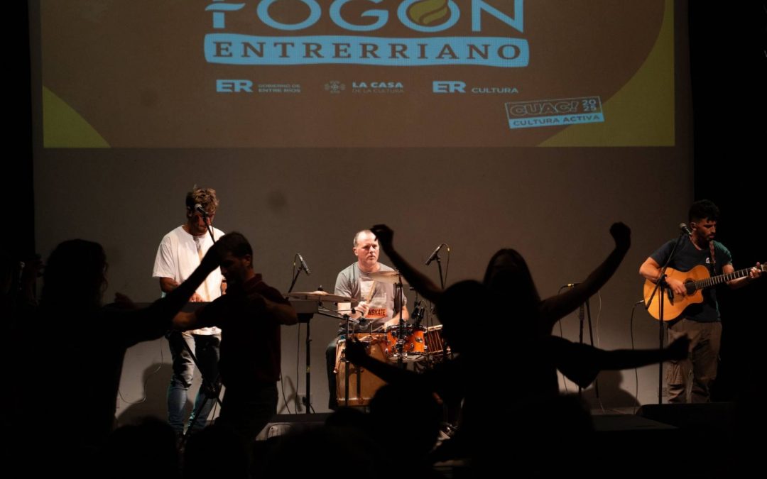 A sala llena, comenzó el ciclo Fogón Entrerriano
