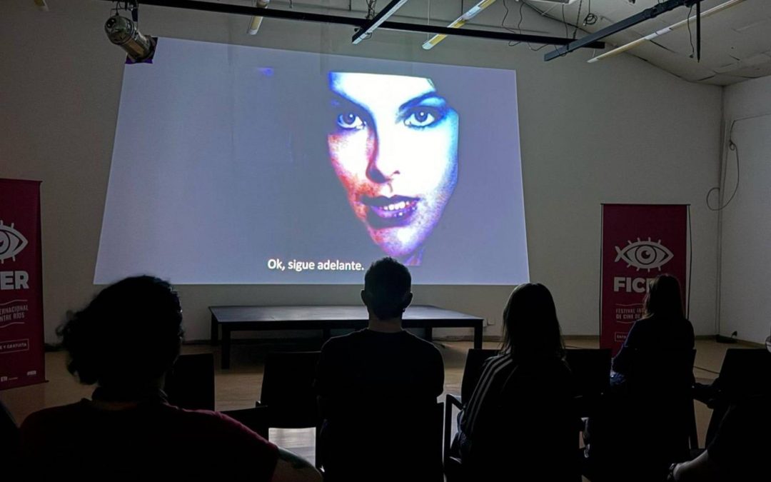 Culminó el ciclo de películas que propuso el Cineclub del IAAER