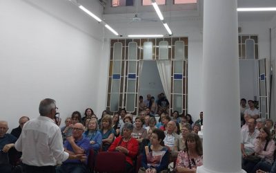 Se realizó una charla sobre distintas corrientes inmigratorias en el Archivo Provincial