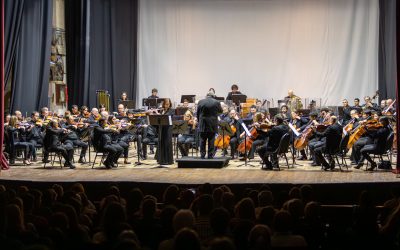 La Sinfónica volvió a llenar el Teatro Municipal 3 de Febrero