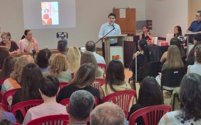 La Editorial de Entre Ríos presentó el libro Letras Libres en Seguí