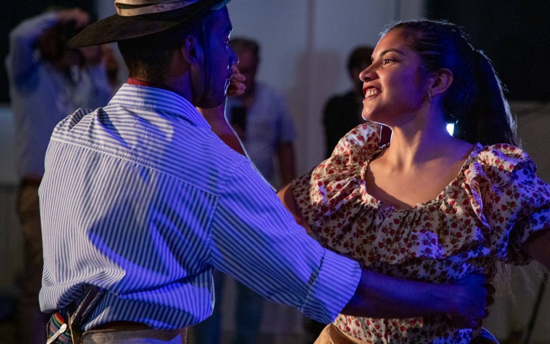Fogón Entrerriano llega a Rincón del Doll con música, danza y emprendedores