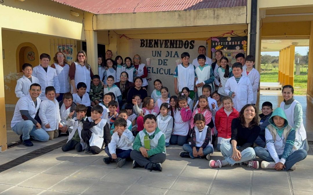 El Programa Un Día de Película llegó a Mojones Norte en el departamento Villaguay