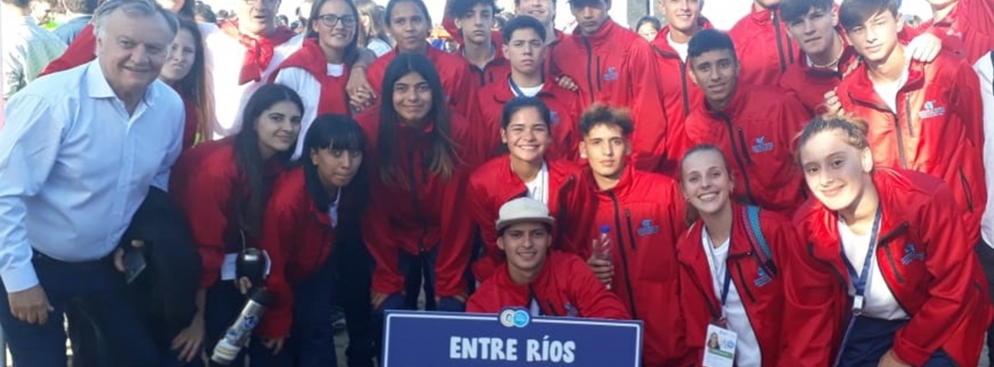 Deportistas entrerrianos participan en los Juegos Nacionales Evita de Playa