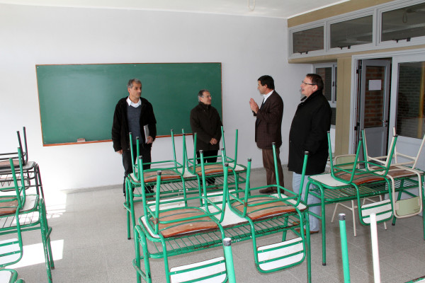 Más de 128 millones de pesos se invirtieron en cinco escuelas de Paraná