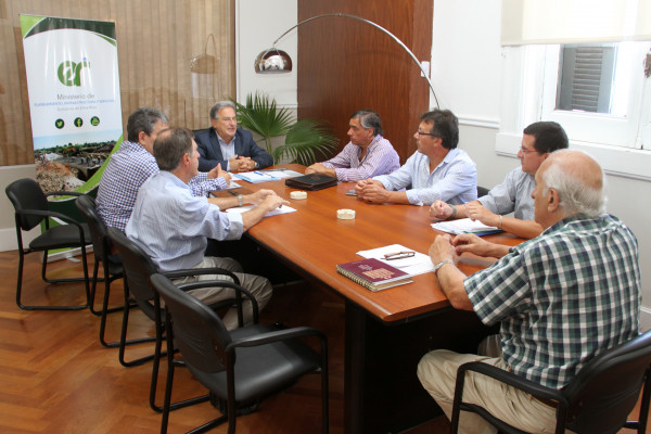 Se avanza con la restitución de los excedentes de Salto Grande a la provincia