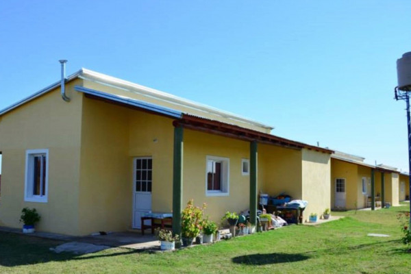 Familias de Gualeguaychú recibieron su casa propia