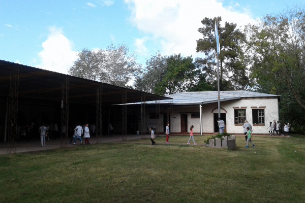 Iniciaron los trabajos para la reparación de la escuela Nº 203 de Crespo