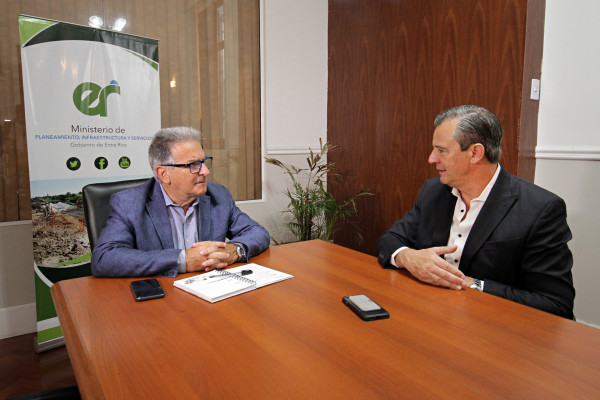 El gobierno provincial proyecta obras para la ciudad de Paraná