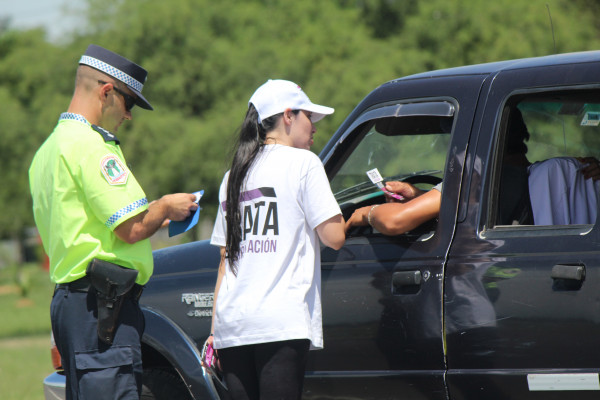 Las constancias por la Revisión Técnica Vehicular pueden obtenerse en los puestos camineros durante el asueto y receso