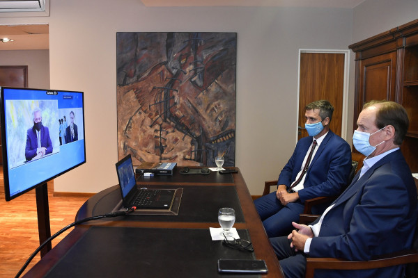 Bordet compartió por videoconferencia con el Presidente la presentación del módulo sanitario de Colón