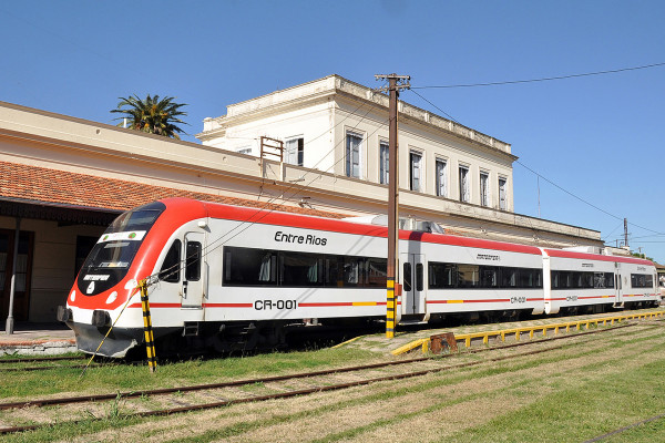 Trenes Argentinos recorrerá junto a empresas las zonas a intervenir en el tramo ferroviario Paraná-La Picada