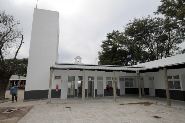 La obra de la escuela primaria y secundaria de Sauce Pinto presenta un 71 por ciento de ejecución
