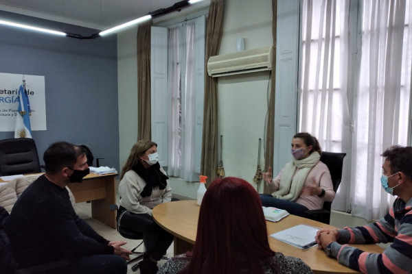 Trabajan en proyecto de red de gas natural para la localidad de Racedo