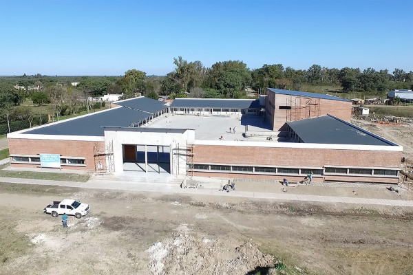 El nuevo edificio de la escuela Domingo French de La Paz tiene un 86 por ciento de ejecución