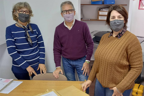 Se abrieron los sobres para la ejecución de la rampa de acceso en la Dirección Departamental de Escuelas de Uruguay