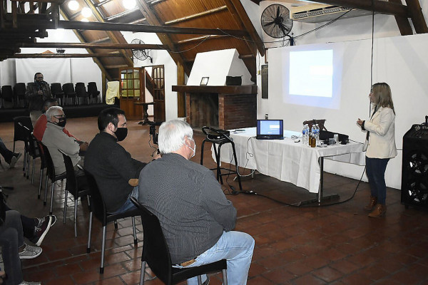 El Fondo Multisectorial realizó una nueva jornada con emprendedores turísticos y productivos en Federación