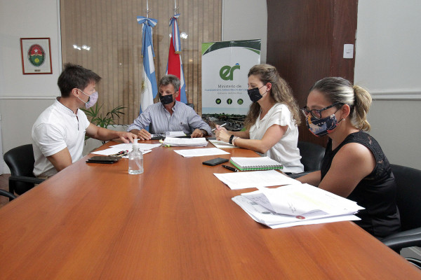 La provincia trabaja en la implementación del programa Gas en Establecimientos Públicos