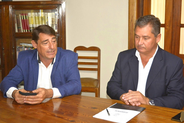 Se firmó el contrato de obra para la construcción de una nueva terminal de ómnibus en Diamante
