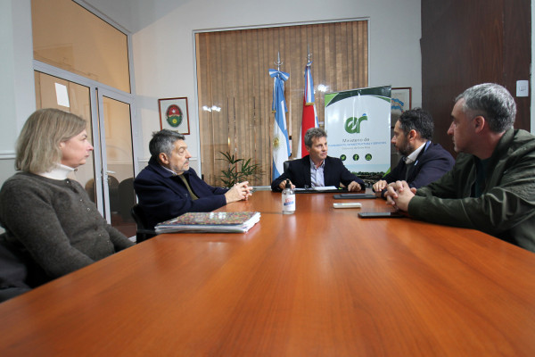 Coordinan acciones de colaboración con el Colegio de Arquitectos de la provincia de Entre Ríos