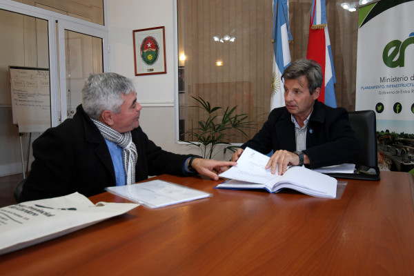 Se llevan adelante gestiones para obras en San Jaime de la Frontera