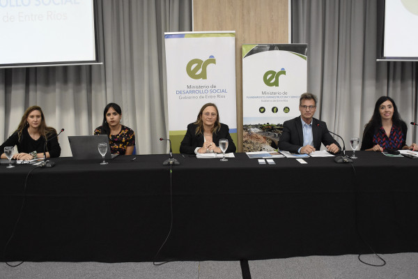 Nación, provincia y municipios trabajan en políticas de cuidado y transparencia en la obra pública