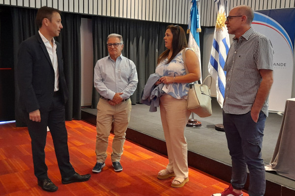 La provincia acompañó una nueva misión del BID en la obra del Aeropuerto de Concordia