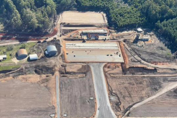 La obra del aeropuerto Comodoro Pierrestegui de Concordia ya alcanza el 50 por ciento de ejecución
