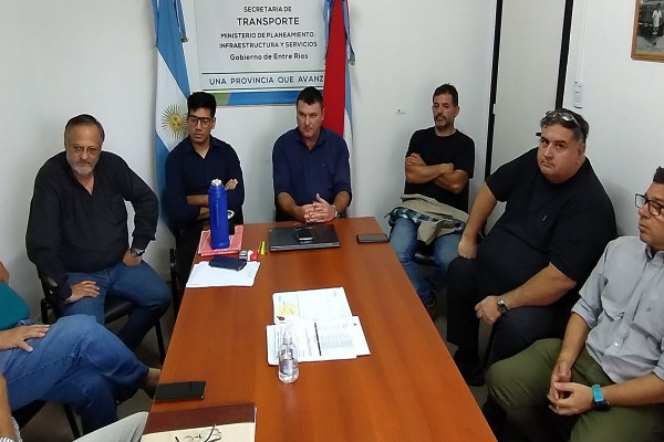 Analizan la situación del transporte urbano de pasajeros en Entre Ríos
