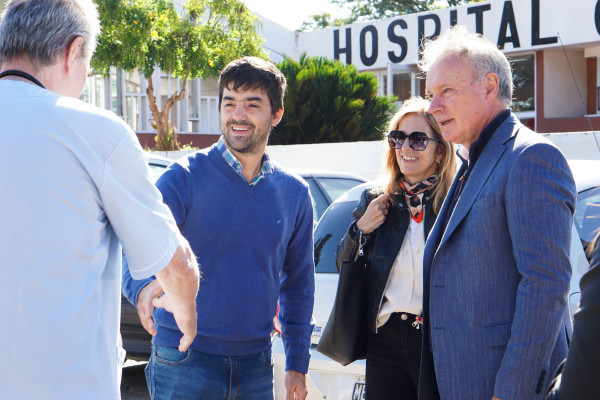 Schneider recorrió la ciudad de La Paz para evaluar el estado de obras