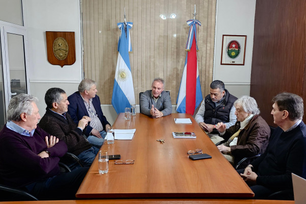 El Ministerio llevó a cabo encuentros de trabajo con la empresa RIL Light de Chile