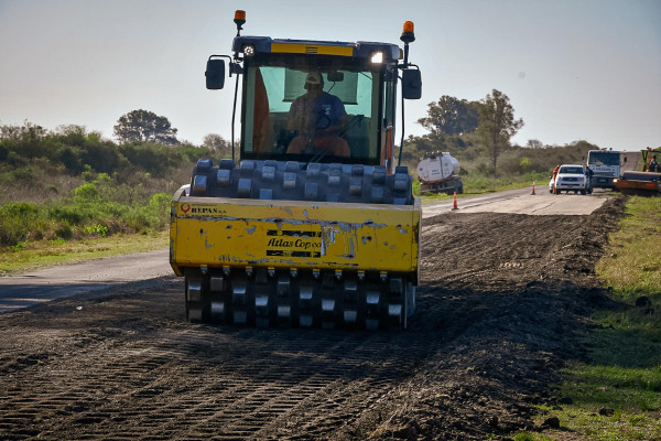 El ministerio avanza con el reinicio de obras viales en la ruta provincial Nº 20 en el acceso norte a Gualeguaychú