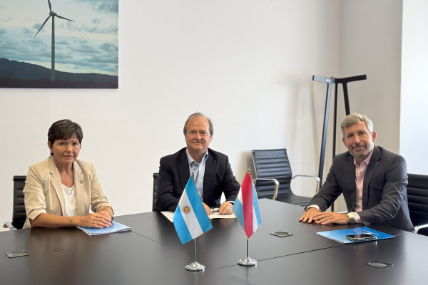 El gobierno pidió colaboración a Nación para continuar con el desarrollo energético entrerriano