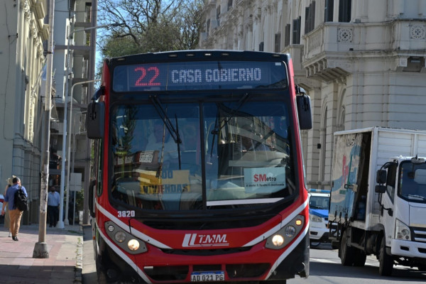 El gobierno de Entre Ríos implementará un boleto estudiantil para el servicio metropolitano y prevé extenderlo a otras localidades