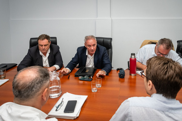 Articulan tareas conjuntas en beneficio de obras viales en la provincia
