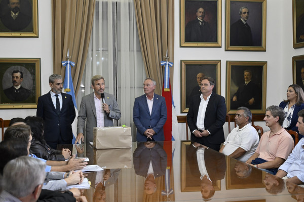 Se abrieron los sobres de la licitación pública del Grupo II del Plan de Recuperación de rutas