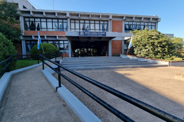 El Gobierno provincial invertirá 30 millones en reparaciones para la Escuela Normal de Villa Elisa