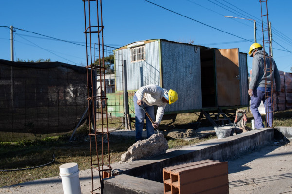 Funcionarios provinciales recorrieron viviendas reactivadas en San José de Feliciano