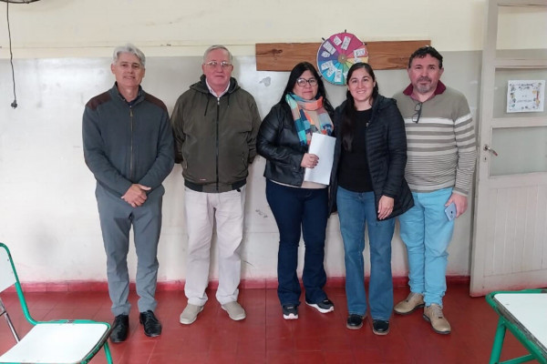 En Victoria, se abrieron los sobres para reparación de techos y desagües cloacales en la Escuela Nº 55