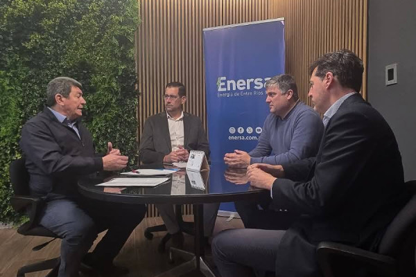 IAPV y Enersa firmaron un convenio para optimizar la gestión de viviendas sociales