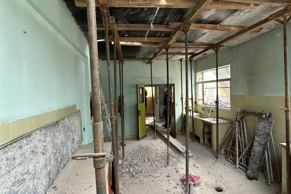 En Gualeguaychú, se ejecutan obras en la cocina y la instalación eléctrica de la Escuela Leopoldo Herrera
