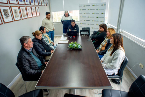 Inician el proceso para reparar espacios escolares en Colonia Walter Moss