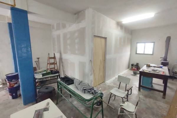 Iniciaron trabajos de refuncionalización edilicia en establecimiento educativo de Islas del Ibicuy