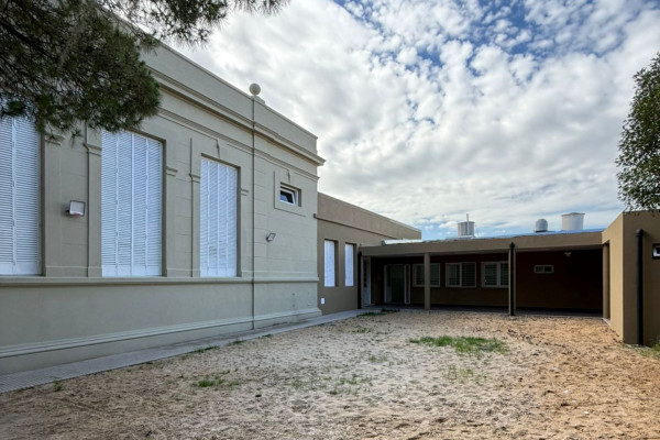 Se concretó la primer etapa de obra en una histórica escuela de Gualeguaychú
