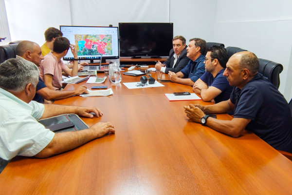 Acuerdan convenios de colaboración para mejorar trazas rurales del departamento Gualeguay