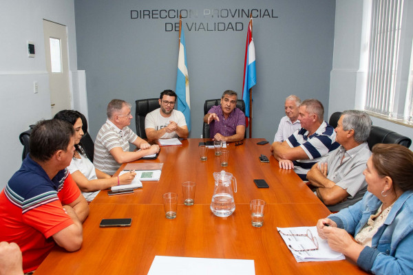 Analizan la firma de convenios para el mantenimiento de caminos del departamento Paraná