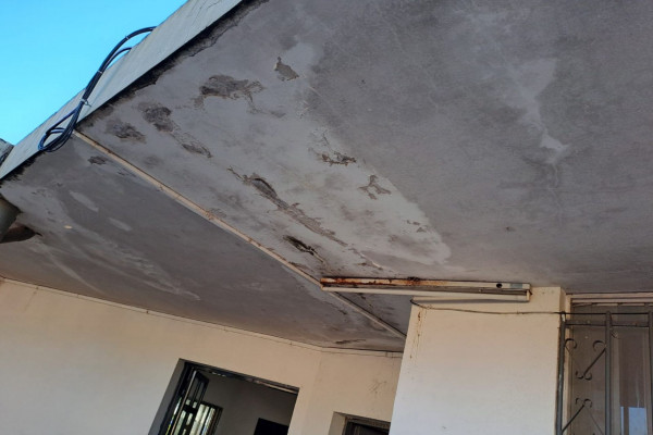 Se repararán techos, sanitarios y gimnasio en una escuela de Concordia